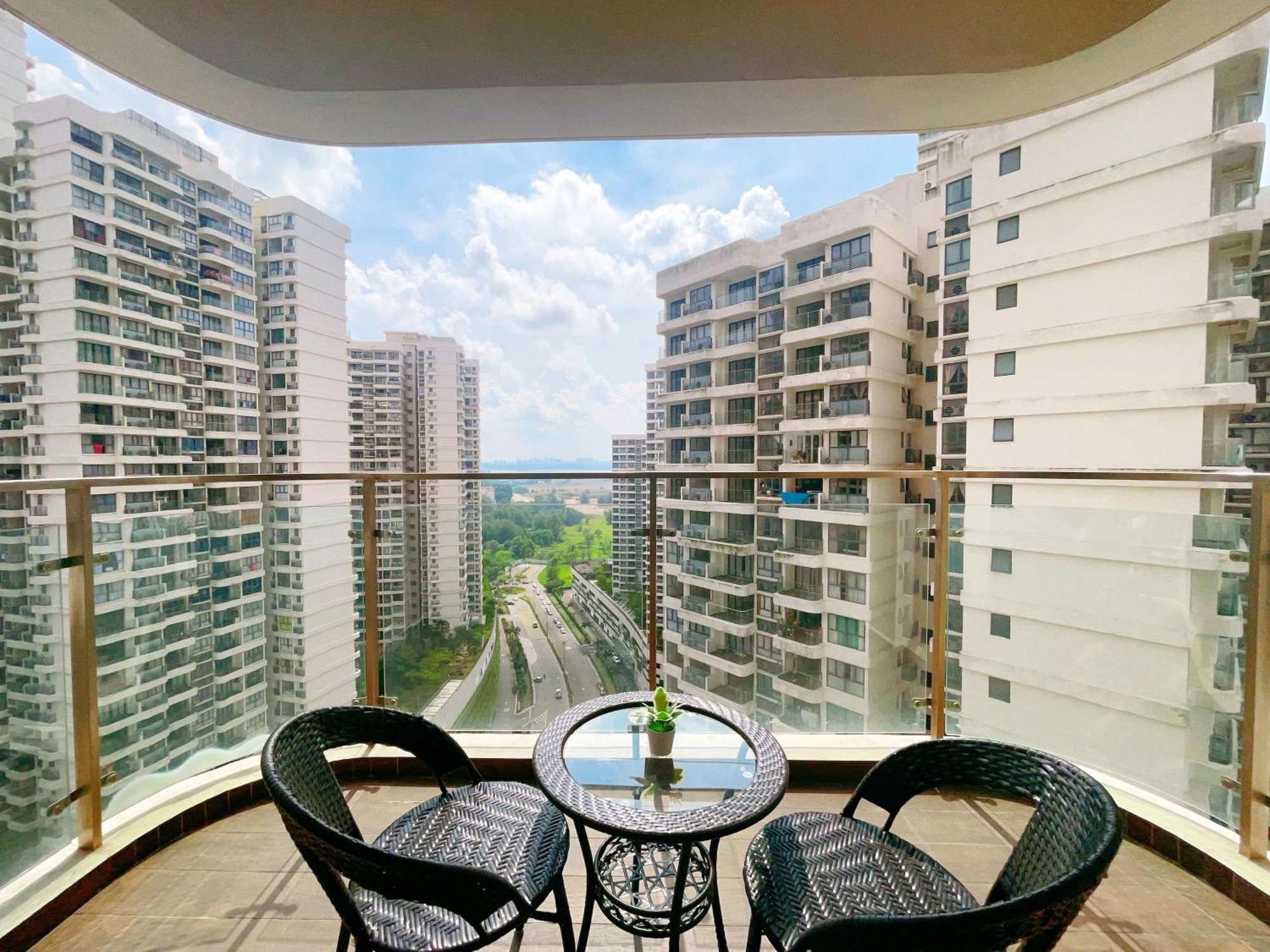 Monic Staycation #Country Garden Danga Bay Джохор Бахру Екстериор снимка