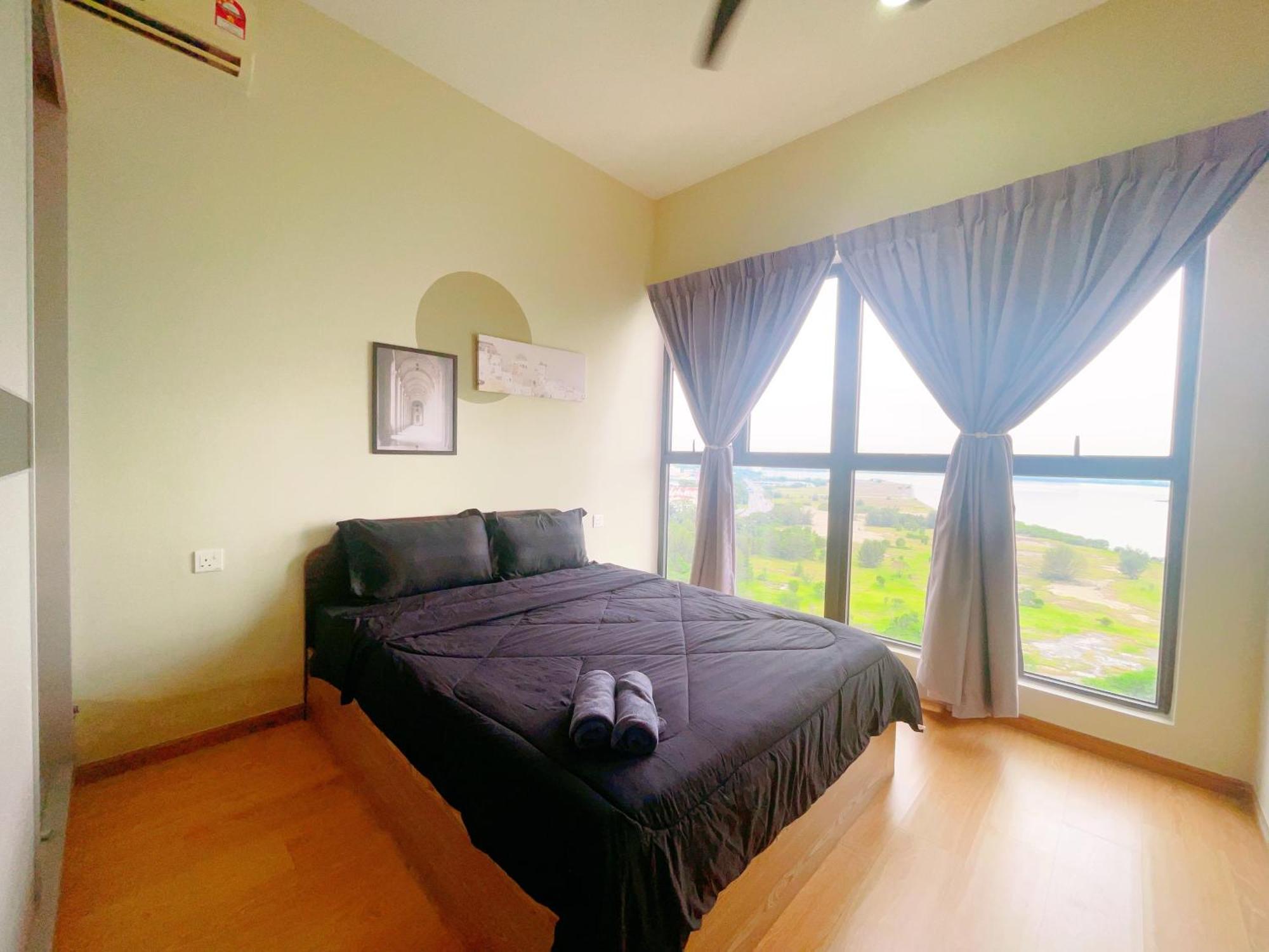 Monic Staycation #Country Garden Danga Bay Джохор Бахру Екстериор снимка